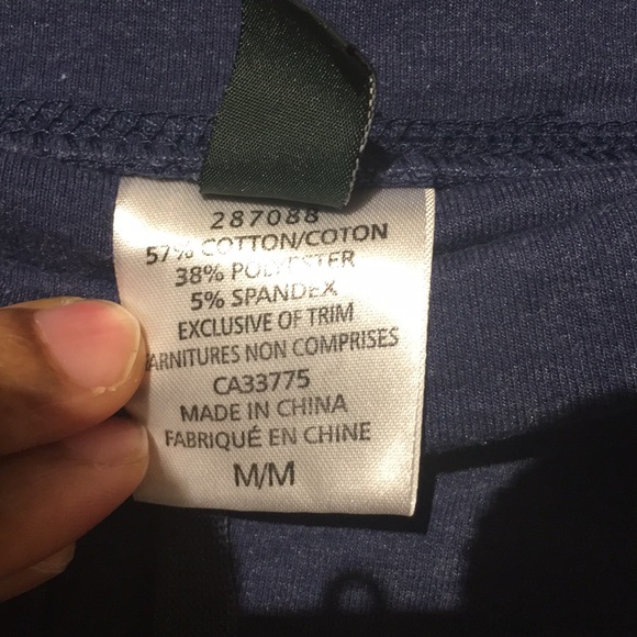 Roots blue mid length active pants. - Picture 10 of 11